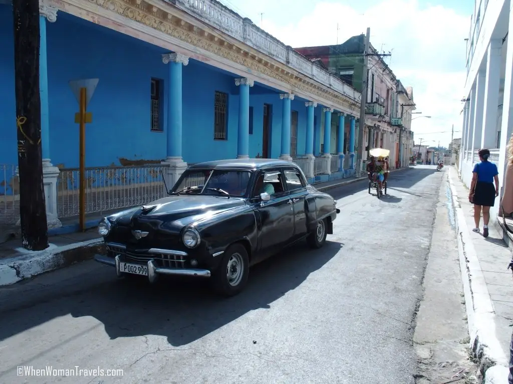 Cuba - Old Car