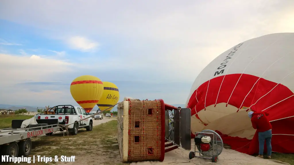 Getting Ready For Hot Air Ballooning